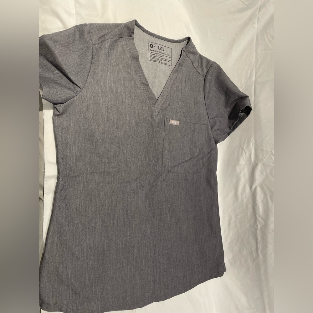FIGS scrubs